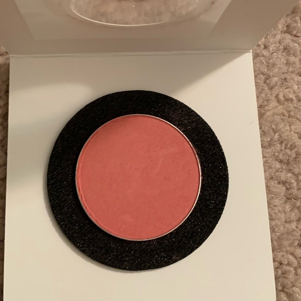 NEW OFRA Blush Refill in Chameleon